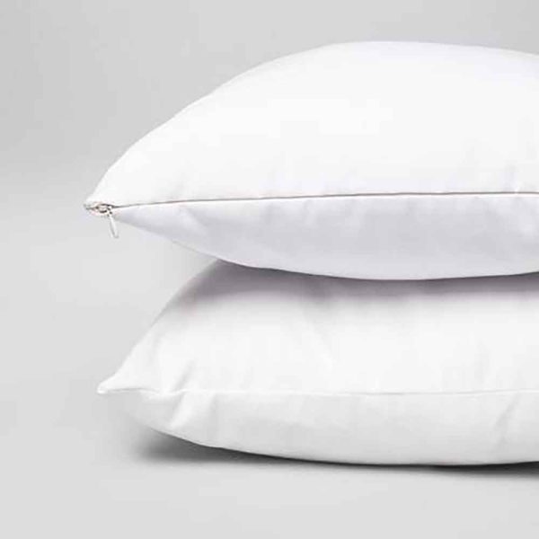 Me Muero De Frio Pillow, Best Christmas Gifts For 2022, Merry Christmas, Happy Holidays, Size 14”x14”, 16”x16”, 18”x18”, 20”x20′ – Prinvity